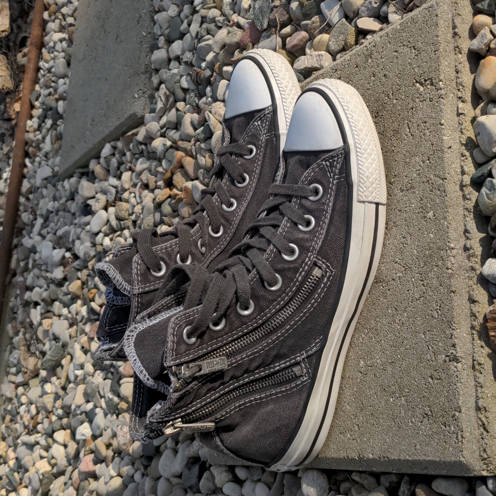 Converse high tops
